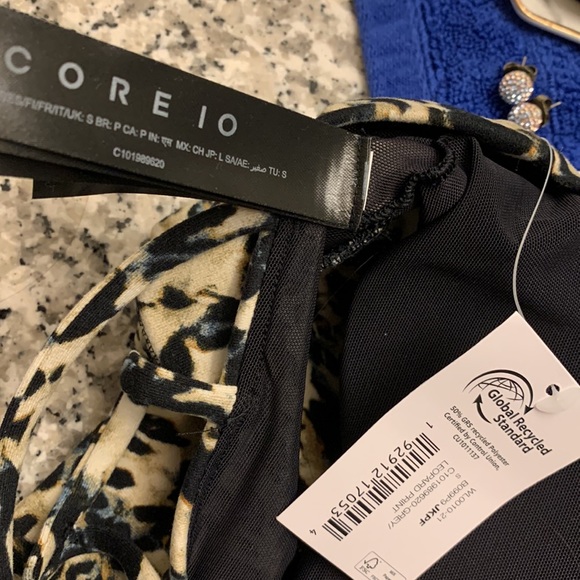 Coreio NEW leopard print sports bra small - Picture 10 of 10